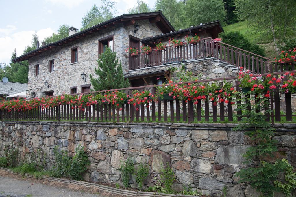 Agriturismo Al Castagneto Villa Mazzo di Valtellina Luaran gambar