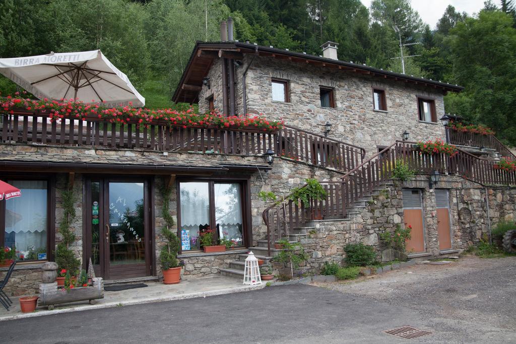 Agriturismo Al Castagneto Villa Mazzo di Valtellina Luaran gambar